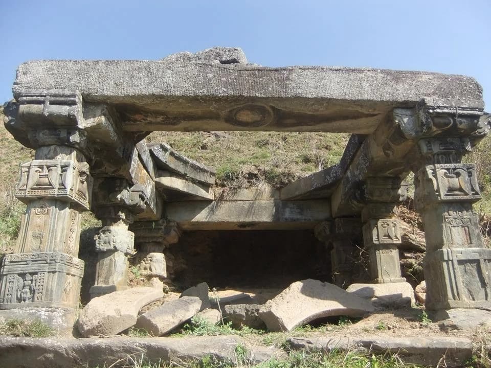 Ajayamerukot Palace Complex