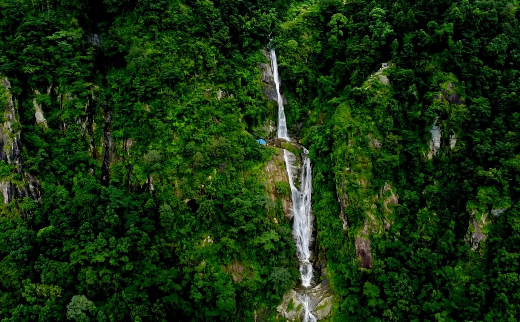 Phungphunge Waterfall